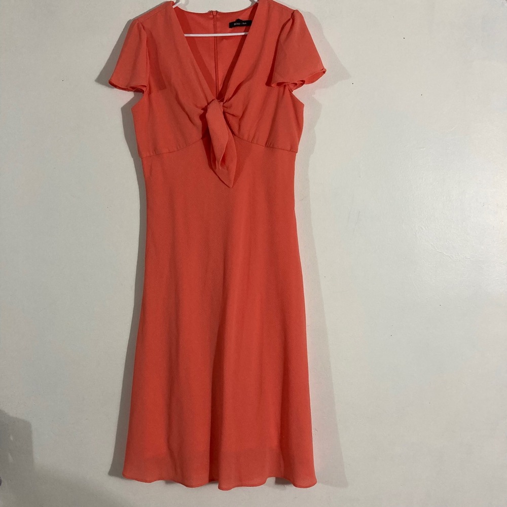 BCBG Paris Tie Front Midi Dress Womens Medium Coral Pink Short Sleeve - Picture 1 of 12